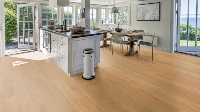 OAK PIAZZA AB - Image 2